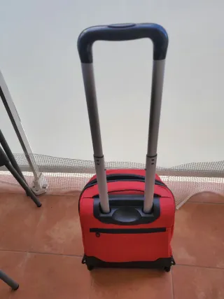 Mochila Ferrari Colegio, o maleta Juvenil Roja
