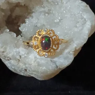 Anillo de Ópalo Plata chapada en oro 18k