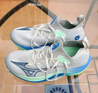 Zapatillas Mizuno Neo Vista Talla 44