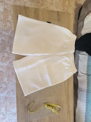 Camiseta y pantalón blanco Hoodrich nuevo