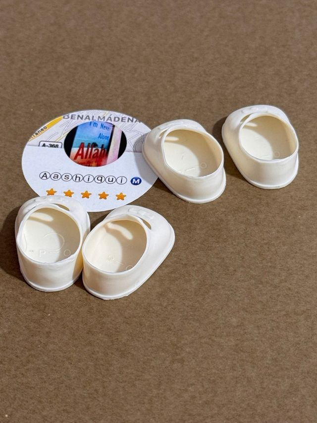 Lote de zapatos de Barriguitas años 80.