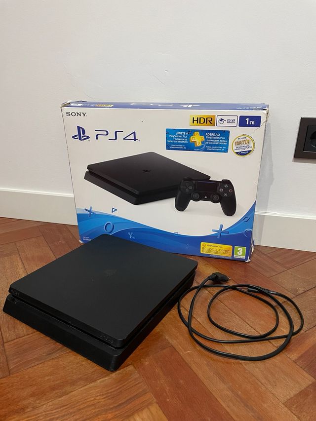 PlayStation 4 Slim 1TB en Caja Original
