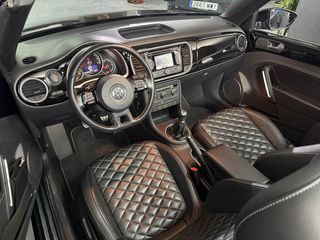 Volkswagen Beetle Cabrio 2.0tsi 200cv