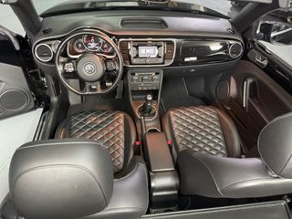 Volkswagen Beetle Cabrio 2.0tsi 200cv