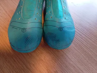 Botas de fútbol niño talla 36.5