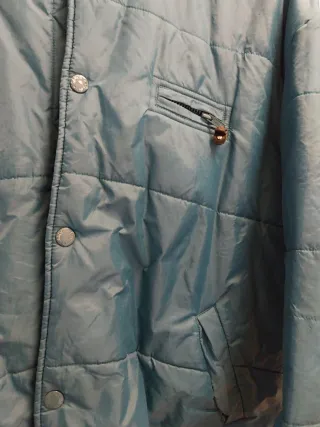 Anorak chico verdeReversible en negro