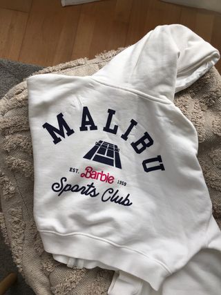 Sudadera Pull&Bear Barbie Tenis Blanca