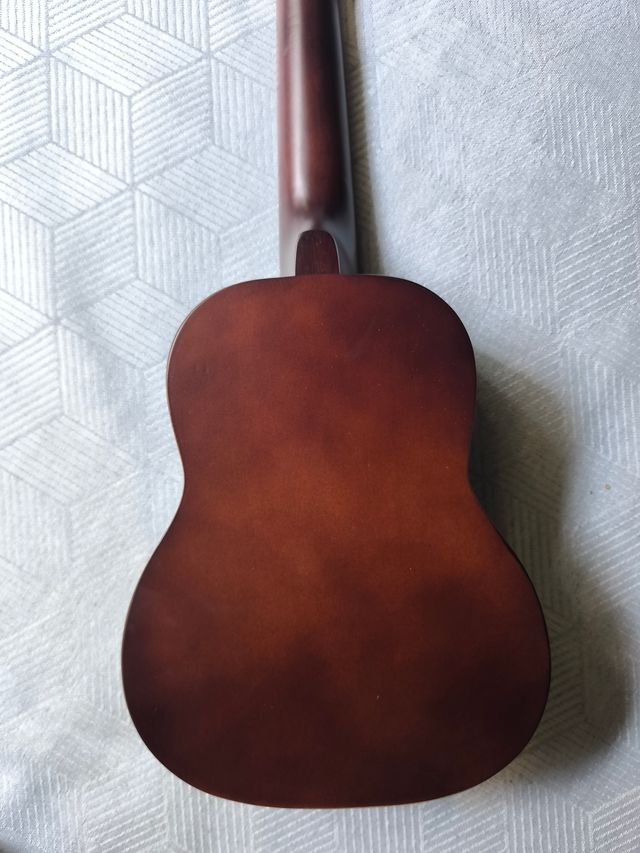 Ukelele Soprano 21", funda y accesorios - Marrón