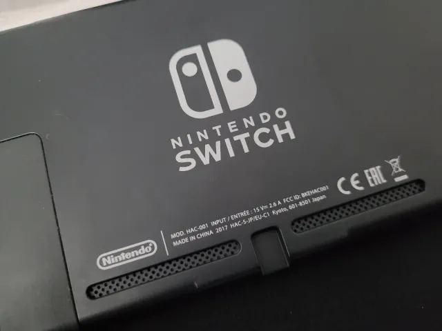 Nintendo Switch Gris