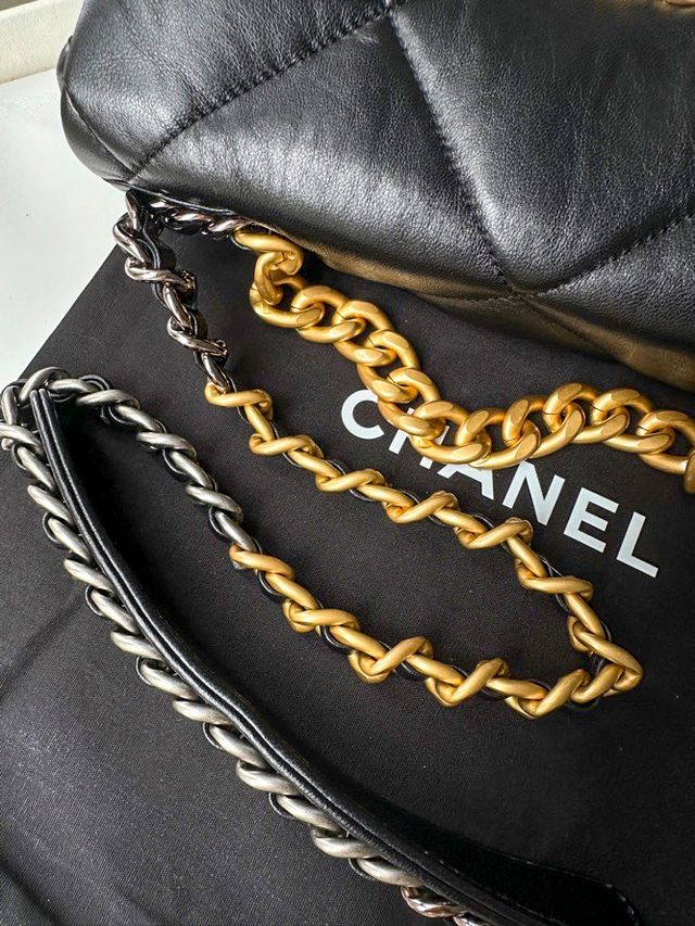Chanel PelleNera26cm
