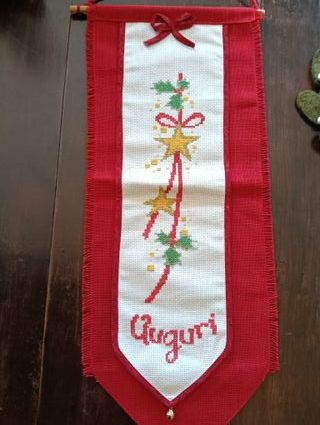 Coroncine natalizie in tessuto