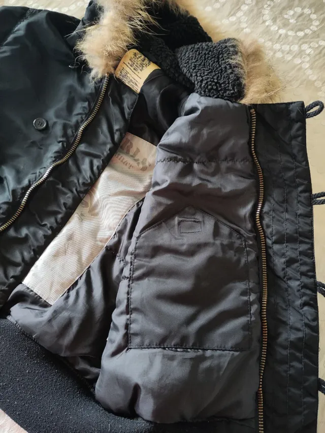 Chamarra LOIS Negra Invierno Mujer