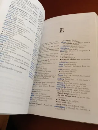 Diccionario English-Spanish/ Espanol-Ingles/ Di...