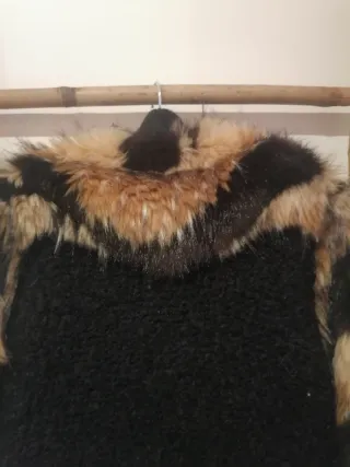 Abrigo Bimba y Lola pelo estampado