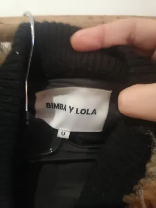 Abrigo Bimba y Lola pelo estampado