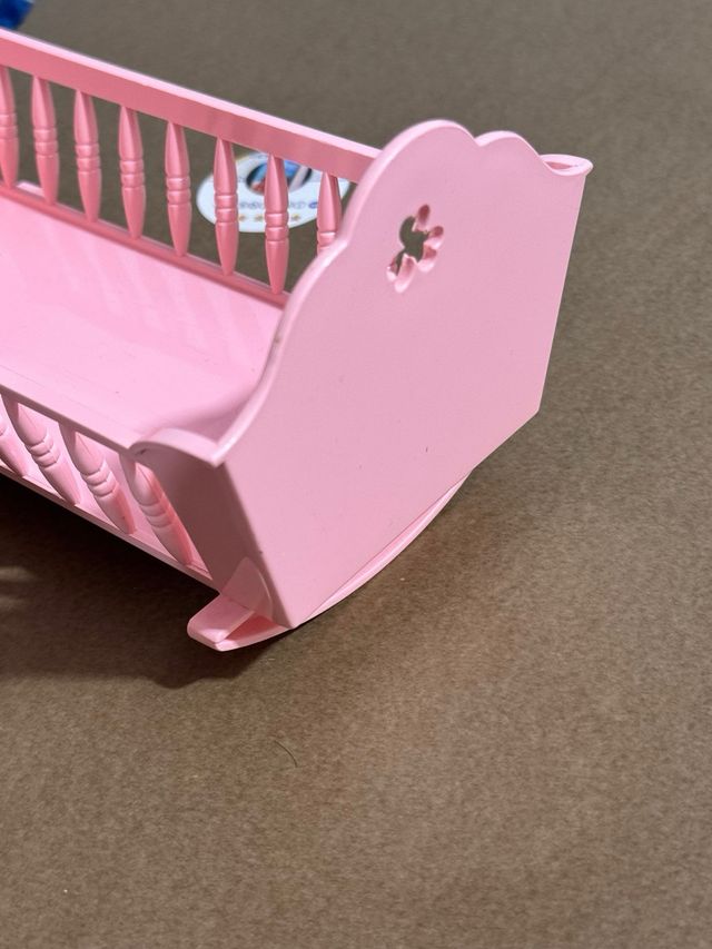 Cuna de barriguitas retoño año 90