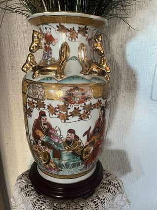 2 Vasi Cinesi in Ceramica e Porcellana