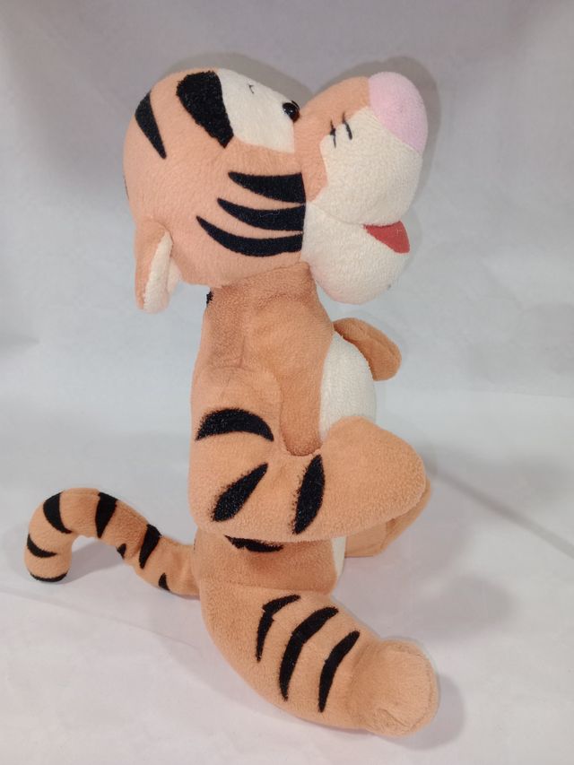 Peluche Tigre Disney 33x21cm aprox.