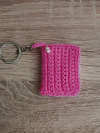 Llavero libro crochet