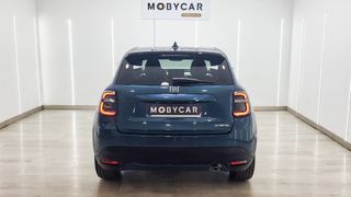 FIAT 600 600 MHEV La prima 1.2 74kW 100CV DDCT