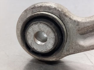 BRAZO SUSPENSION SUPERIOR TRASERO IZQUIERDO MERCE