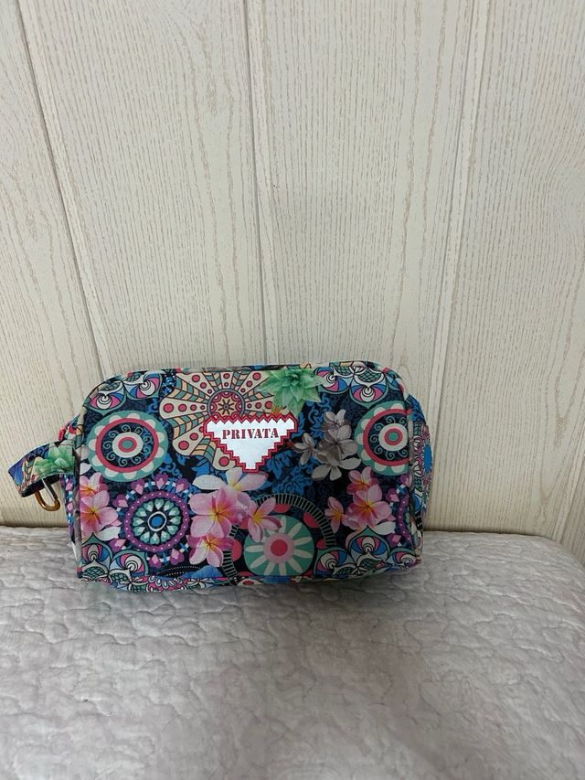 Mochila y Neceser Privata Multicolor