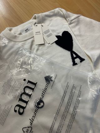 Jersey AMI Paris Blanco Corazón Negro