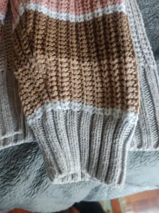 Jersey Hollister Talla S Beige Multicolor