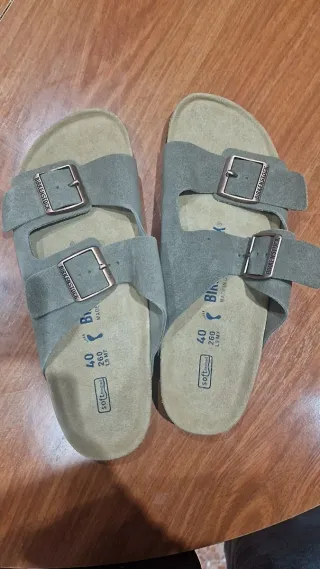 Birkenstock 40 Beige/Gris Sandalias nuevas