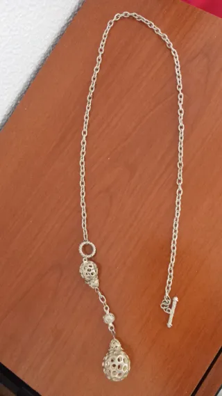 Collar mujer plateado con colgantes