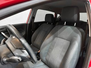 FORD FIESTA 1.4 Gasolina de 96CV del 2010