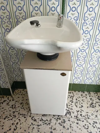 Lavabo para cabeza, buen estado