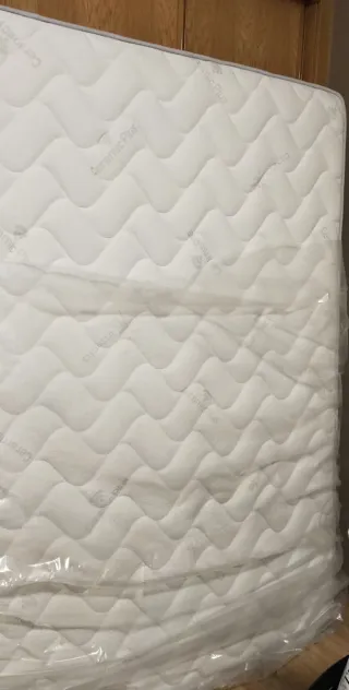 2 colchones nuevos sin estrenar