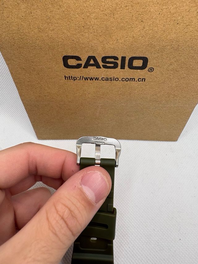 Reloj Casio G-Shock GA-2110 Verde Militar