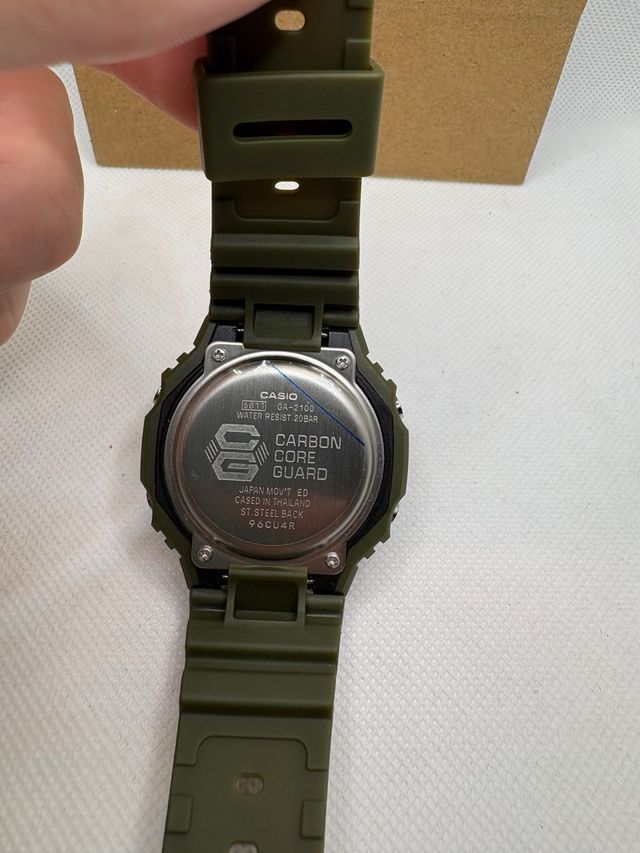 Reloj Casio G-Shock GA-2110 Verde Militar