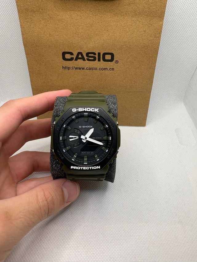 Reloj Casio G-Shock GA-2110 Verde Militar