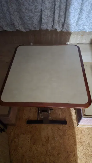 Mesa para caravana/camper
