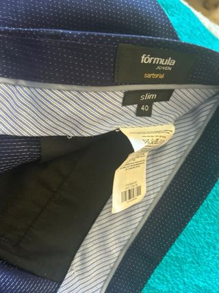 Traje de caballero azul