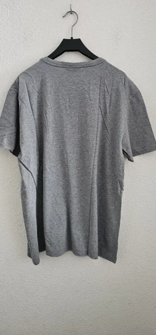 Camiseta Lacoste Gris V-Neck