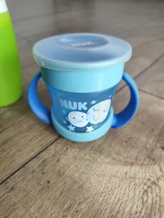 Lote 2 vasos antiderrame bebé