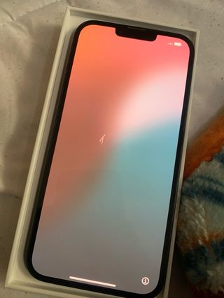 iPhone 14 Plus capacidad 77%