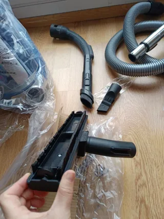 Aspiradora Rowenta Compact Power XXL