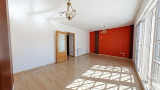 Chalet en venta en Cobeña