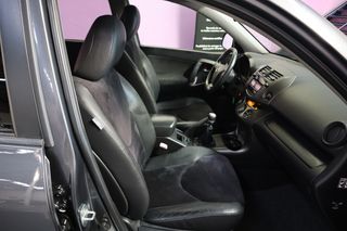 Toyota Rav4 2.2 D-4D Executive 150cv