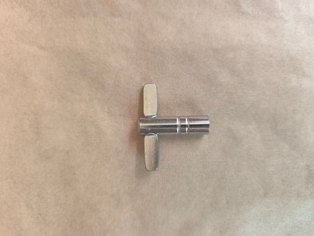 Llave de afinación para batería/caja – tipo “T”