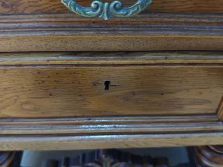 Escritorio de madera restaurado