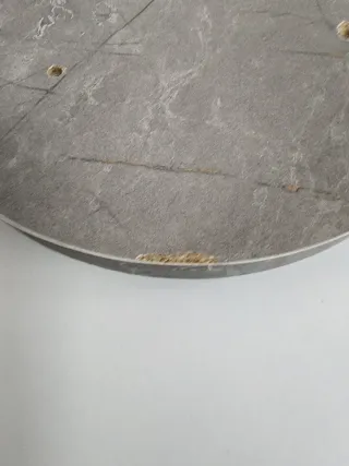 Set di tre tavolini nido rotondi in marmo grigio