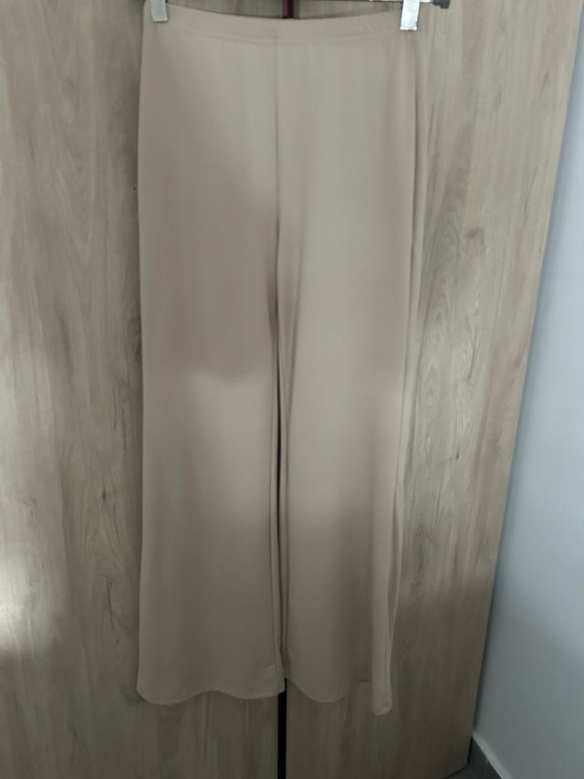 Pantalón ancho beige