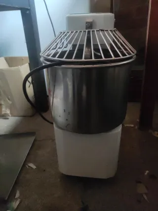 Amasadora Industrial Diamond 30kg