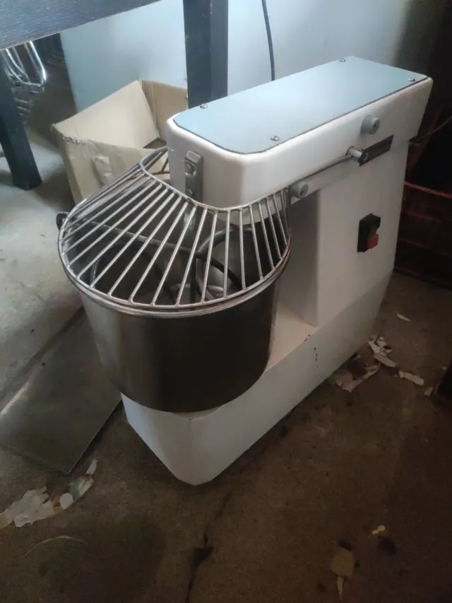 Amasadora Industrial Diamond 30kg